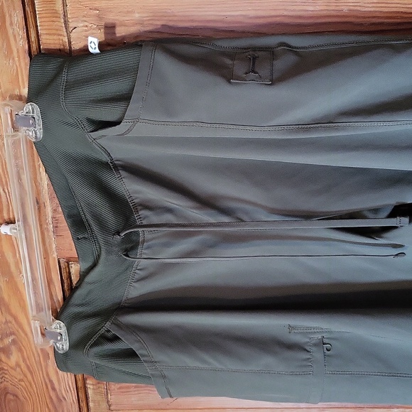 Women Scrub Joggers - Picture 4 of 8